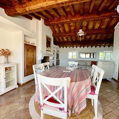 Le Tropezien * Grimaud